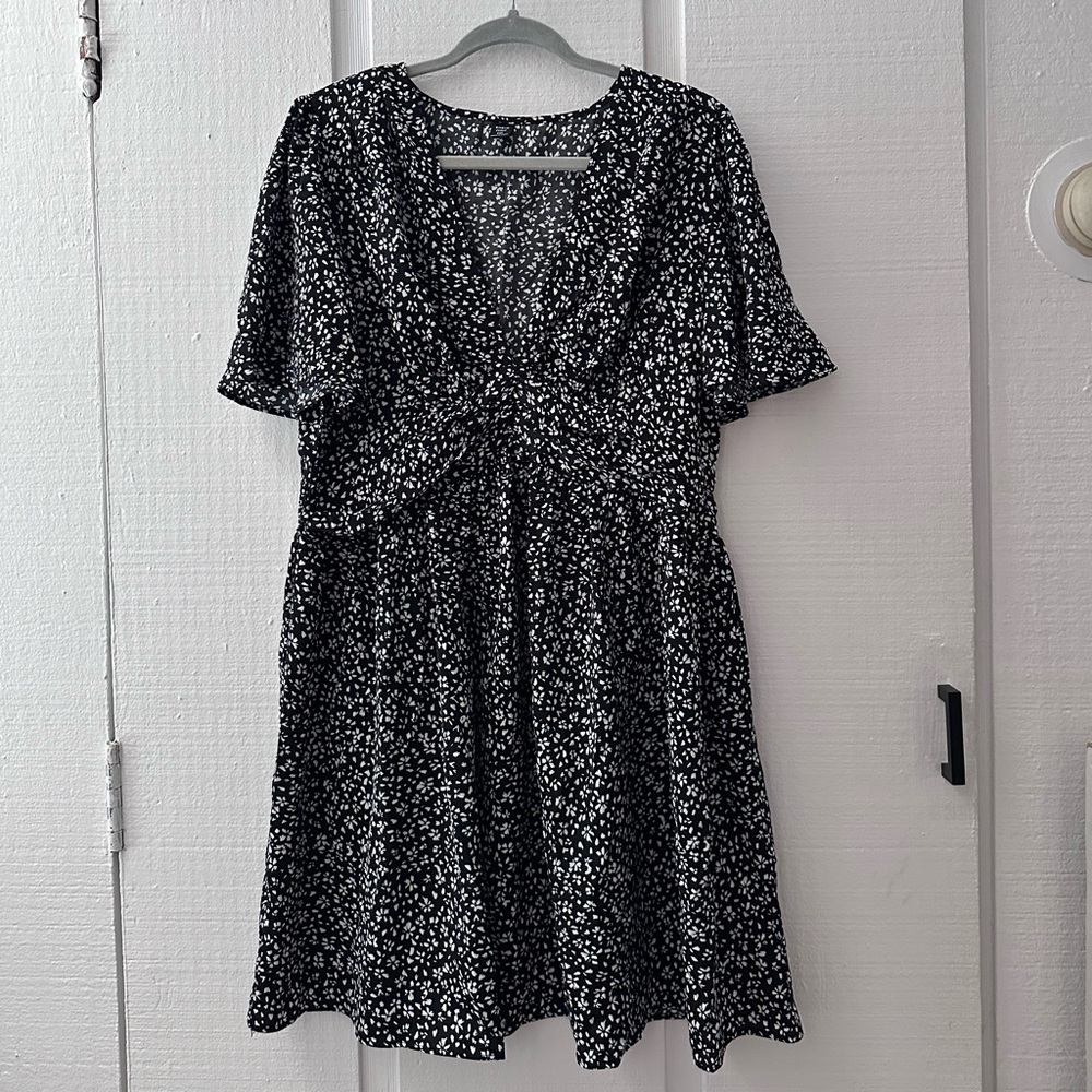 Floral Black and White Plunge Mini Dress